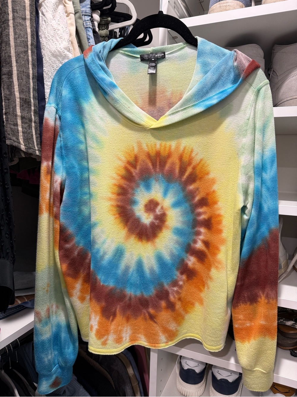 AQUA (Bloomingdale’s)Tie-Dye Spiral Hoodie in Yellow, Blue & Orange